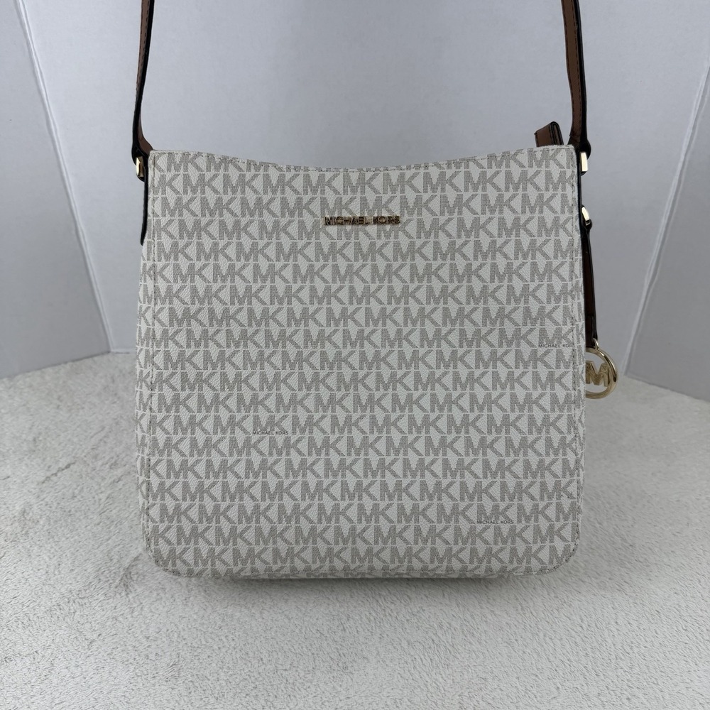 Michael Kors Large Messenger Crossbody Bag Purse Handbag Mk Signature Vanilla